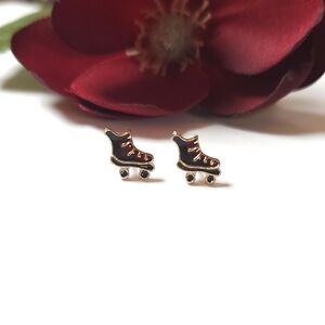 Dainty Retro Black & Red Enamel Gold Roller Skate Stud Earrings